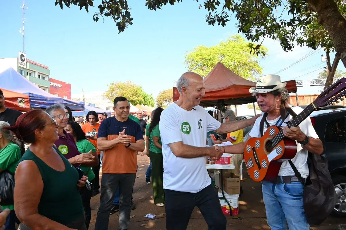 Arruda anuncia medidas para saúde e mobilidade durante agenda no DF