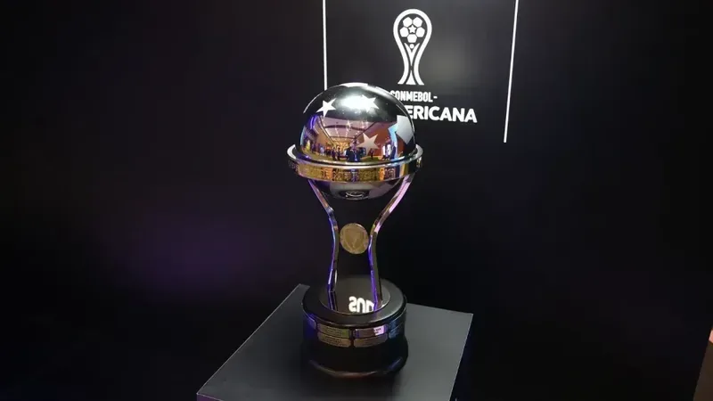 Vasco avança às semifinais da Sul-Americana após vencer o Santa Fe