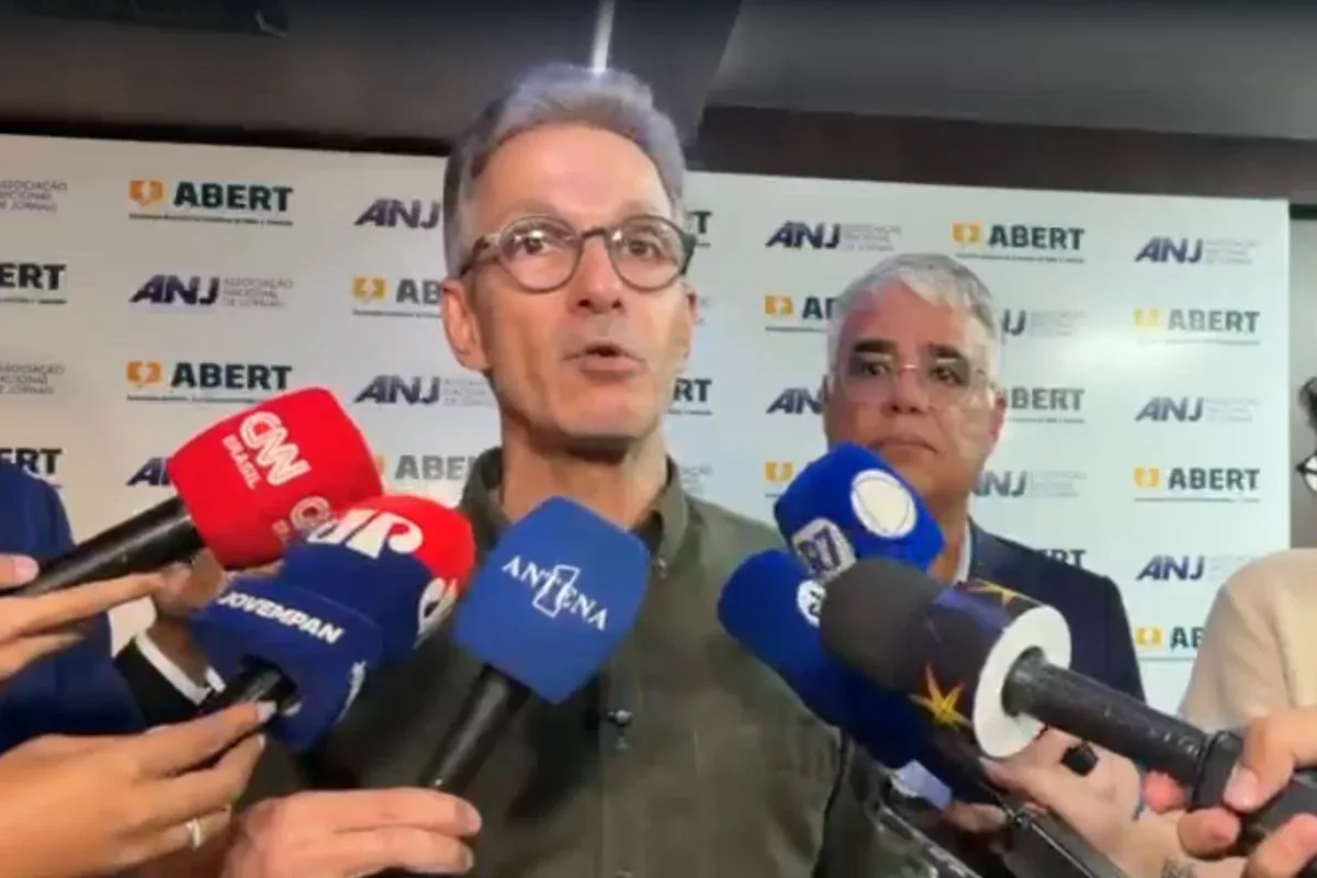 Zema pede revisão no STF e diz que democracia está ameaçada