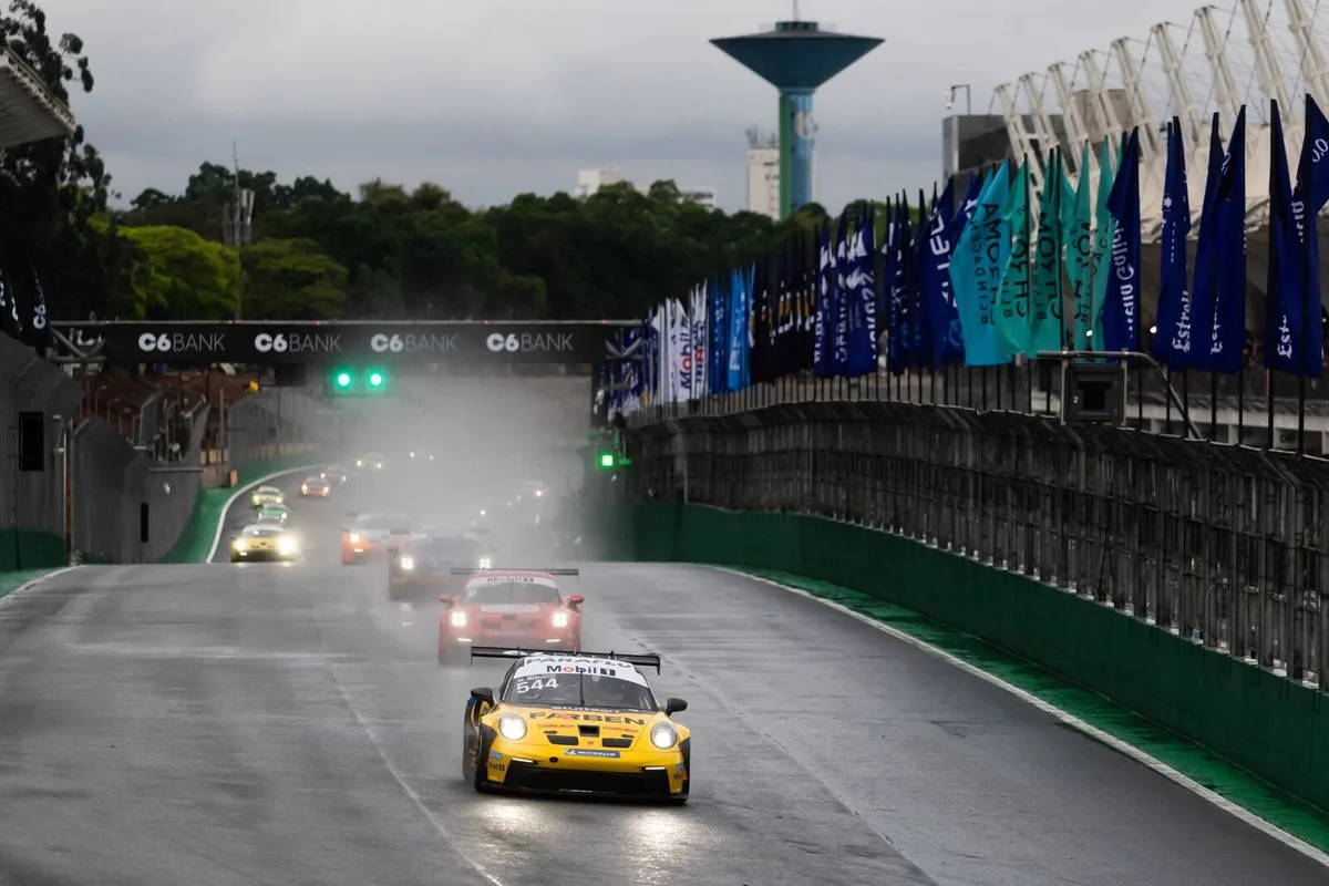 Marçal Muller vence novamente em Interlagos e amplia vantagem na Porsche Cup