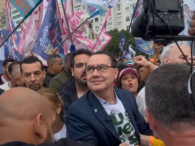 Augusto Cury marca 6,6% e aparece em terceiro na disputa presidencial