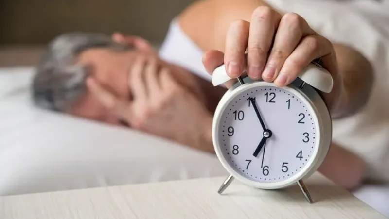 Como lidar com o dia de trabalho após uma noite sem dormir