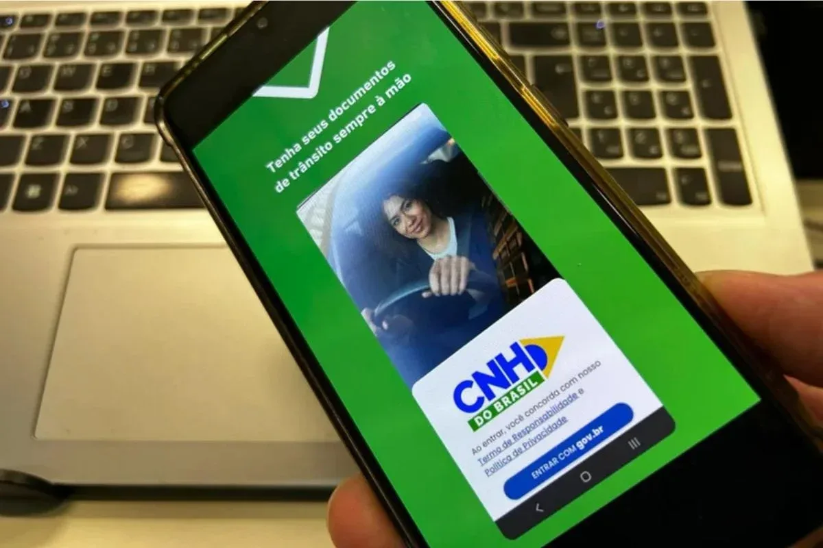 Mudanças na CNH geram economia de R$ 9,6 bilhões em oito meses